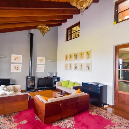 Villa Comoda Y Acogedora Casa En Precioso Entorno San Miguel de Meruelo
