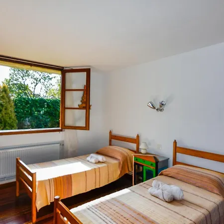 Comoda Y Acogedora Casa En Precioso Entorno Villa *